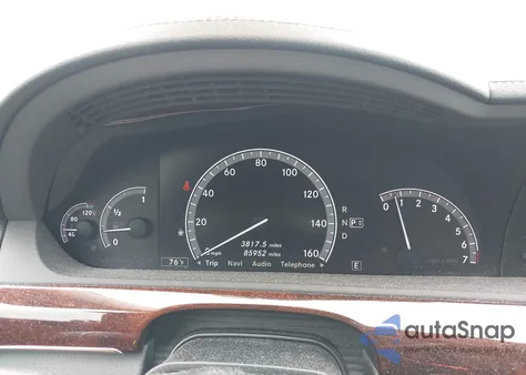 2011 Mercedes-Benz S 550 4Matic z USA, uszkodzony, nr VIN WDDNG8GB3BA390098